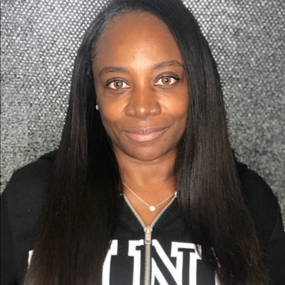 Meet your Posher, Lisa